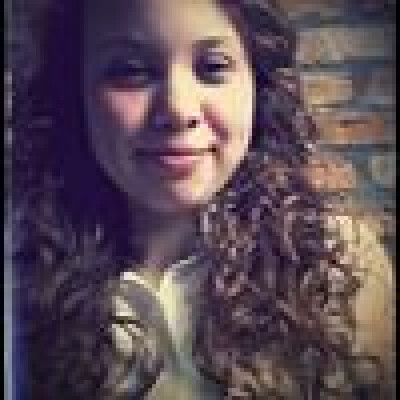 Janine zoekt een Huurwoning / Kamer / Appartement / Studio / Woonboot in Groningen