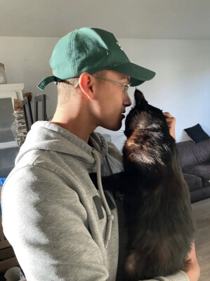 Lars is looking for a Room / Apartment / Studio / HouseBoat in Groningen